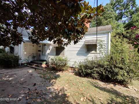1136 Mimosa Drive, Macon, GA 31204