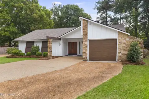 1026 Mcdale Lane, Madison, MS 39110