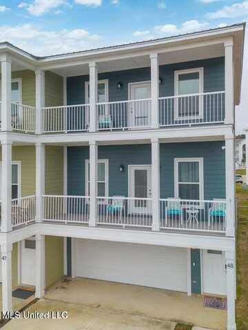 48 Oak Alley Lane, Long Beach, MS 39560