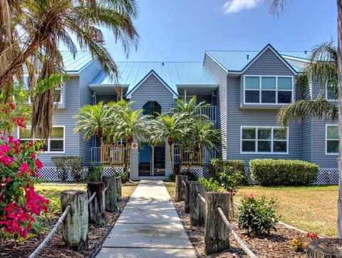 4410 WARREN AVENUE, PORT CHARLOTTE, FL 33953