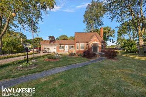 30303 Calahan, Roseville, MI 48066