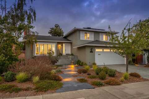 831 Schooner ST, FOSTER CITY, CA 94404