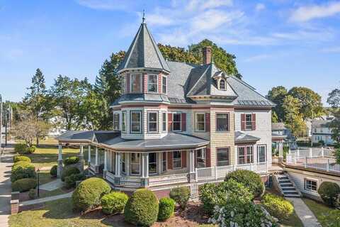 7 O'neil St, Hudson, MA 01749