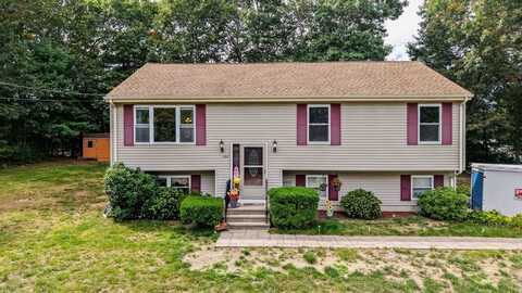 106 Alicia Dr, Taunton, MA 02780