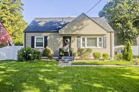 156 Gardens Dr, Springfield, MA 01119