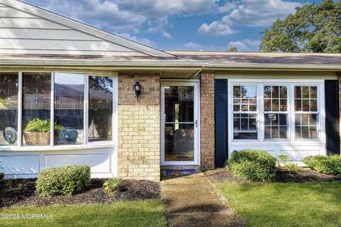 58b Cambridge Circle, Manchester, NJ 08759