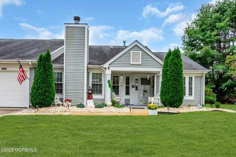 1035b Thornbury Lane, Manchester, NJ 08759