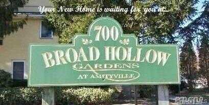 700 Broadway, Amityville, NY 11701
