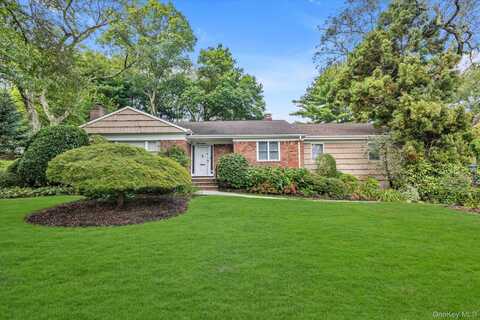 19 Flamingo Road, Hollis, NY 11576
