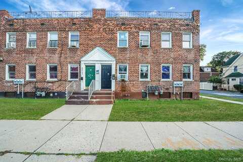20202 109th Avenue, Saint Albans, NY 11412
