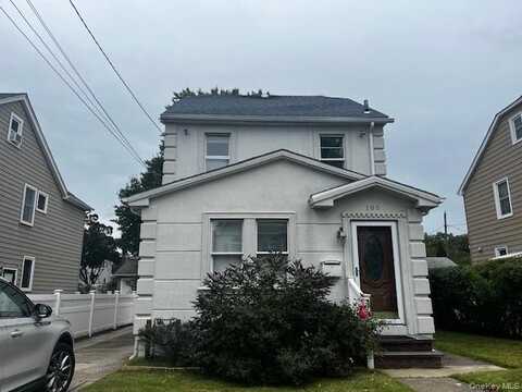 105 Fordham, Williston Park, NY 11596