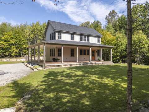 47 Thayer Way, Bethel, ME 04217
