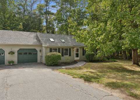 81 Gail Lane, Yarmouth, ME 04096