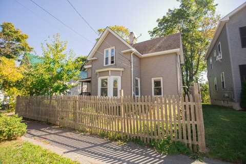 104 3rd Street, Bangor, ME 04401
