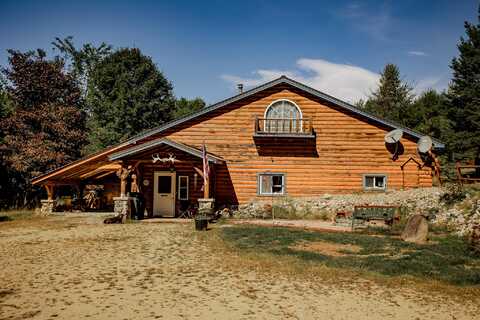 26 Carter Road, Dixfield, ME 04224