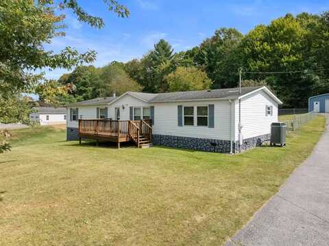 4584 South Scenic Drive, BLAND, VA 24315