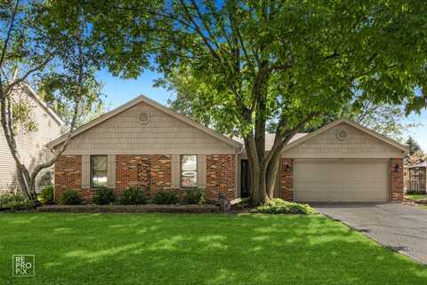 424 Massachusetts Avenue, Naperville, IL 60565