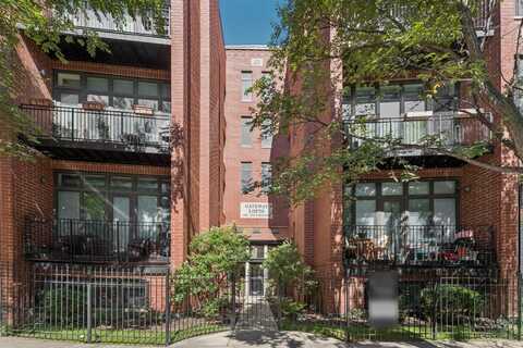 1738 W Belmont Avenue, Chicago, IL 60657