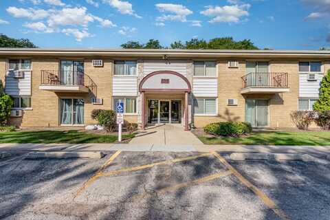 5740 Concord Lane, Clarendon Hills, IL 60514