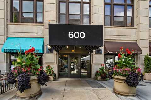 600 S Dearborn Street, Chicago, IL 60605