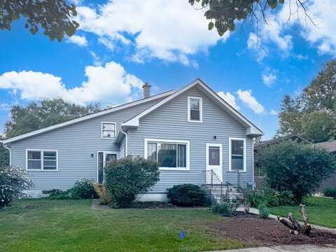 206 S Adams Street, Westmont, IL 60559