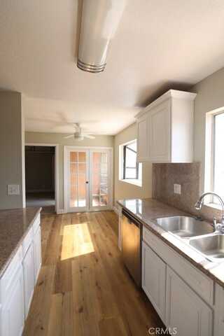 3142 Midway Drive, Lomo, CA 92110