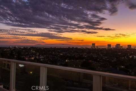 17 La Rochelle, Newport Beach, CA 92660