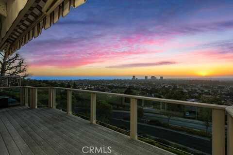 17 La Rochelle, Newport Beach, CA 92660