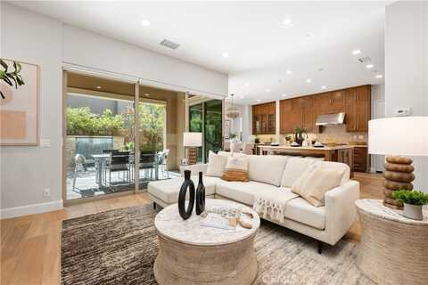 64 English Saddle, Irvine, CA 92602