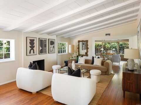 621 Mira Monte, La Jolla, CA 92037