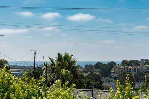 811 Highland Drive, Solana Beach, CA 92075