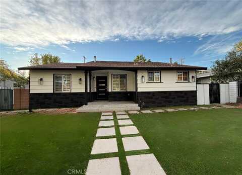 9123 Woodley, North Hills, CA 91343