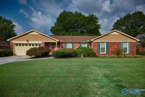 2217 Dundee Drive SW, Decatur, AL 35603