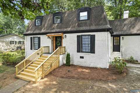 4033 Lucerne Drive SE, Huntsville, AL 35802