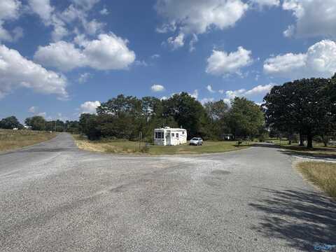 2560 County Road 18, Fyffe, AL 35971