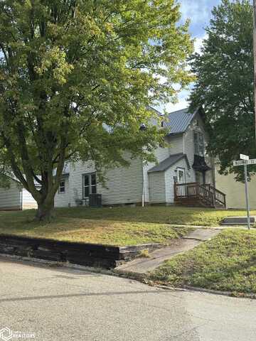 606 11Th Street, Corning, IA 50841