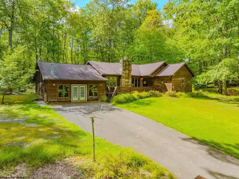 269 Pine Drive, Terra Alta, WV 26764