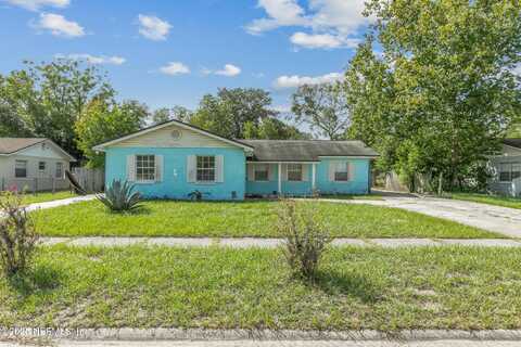 8202 OLD ENGLISH Drive, Jacksonville, FL 32244