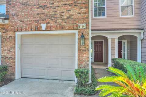 11194 CAMPFIELD Circle, Jacksonville, FL 32256