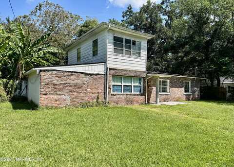 2545 LAMEE Lane, Jacksonville, FL 32207