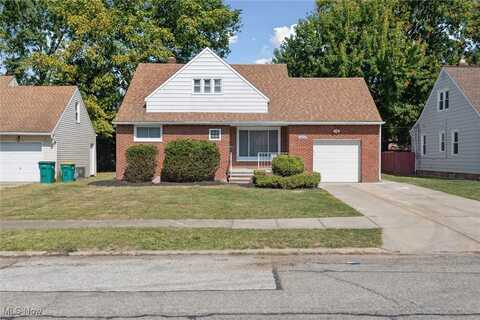 18205 Dalewood Avenue, Maple Heights, OH 44137