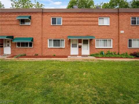 194 Dalepark Drive unit: 5, Bedford, OH 44146