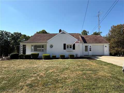 737 Sunset Dr, Lisbon, OH 44432