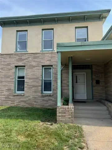 251 1/2 Fair Avenue NW, New Philadelphia, OH 44663