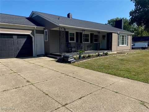 1250 Orchard Park Drive, Rocky River, OH 44116