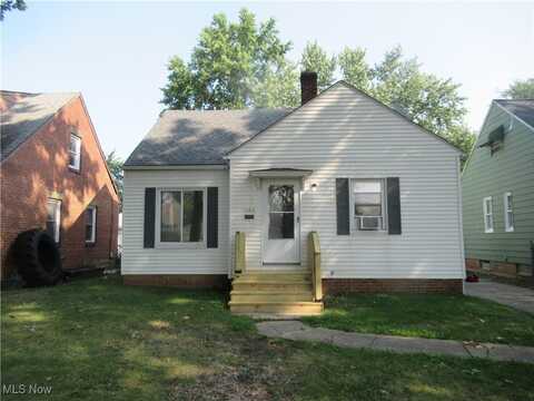 13818 Belleshire Avenue, Cleveland, OH 44135