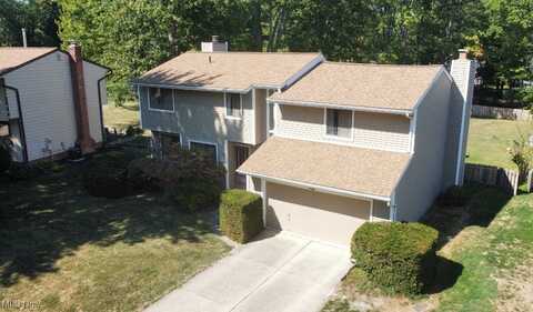 7627 Newton Drive, Mentor, OH 44060