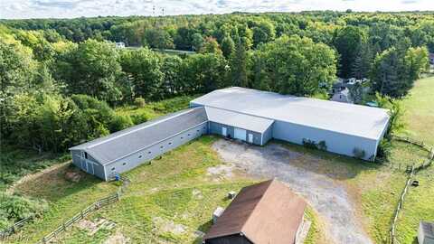 6600 Vrooman Road, Painesville, OH 44077