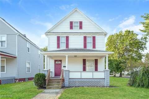 680 W Paige Avenue, Barberton, OH 44203