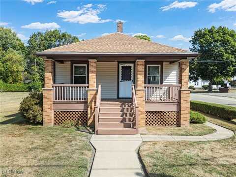 600 Belden Avenue NE, Canton, OH 44704